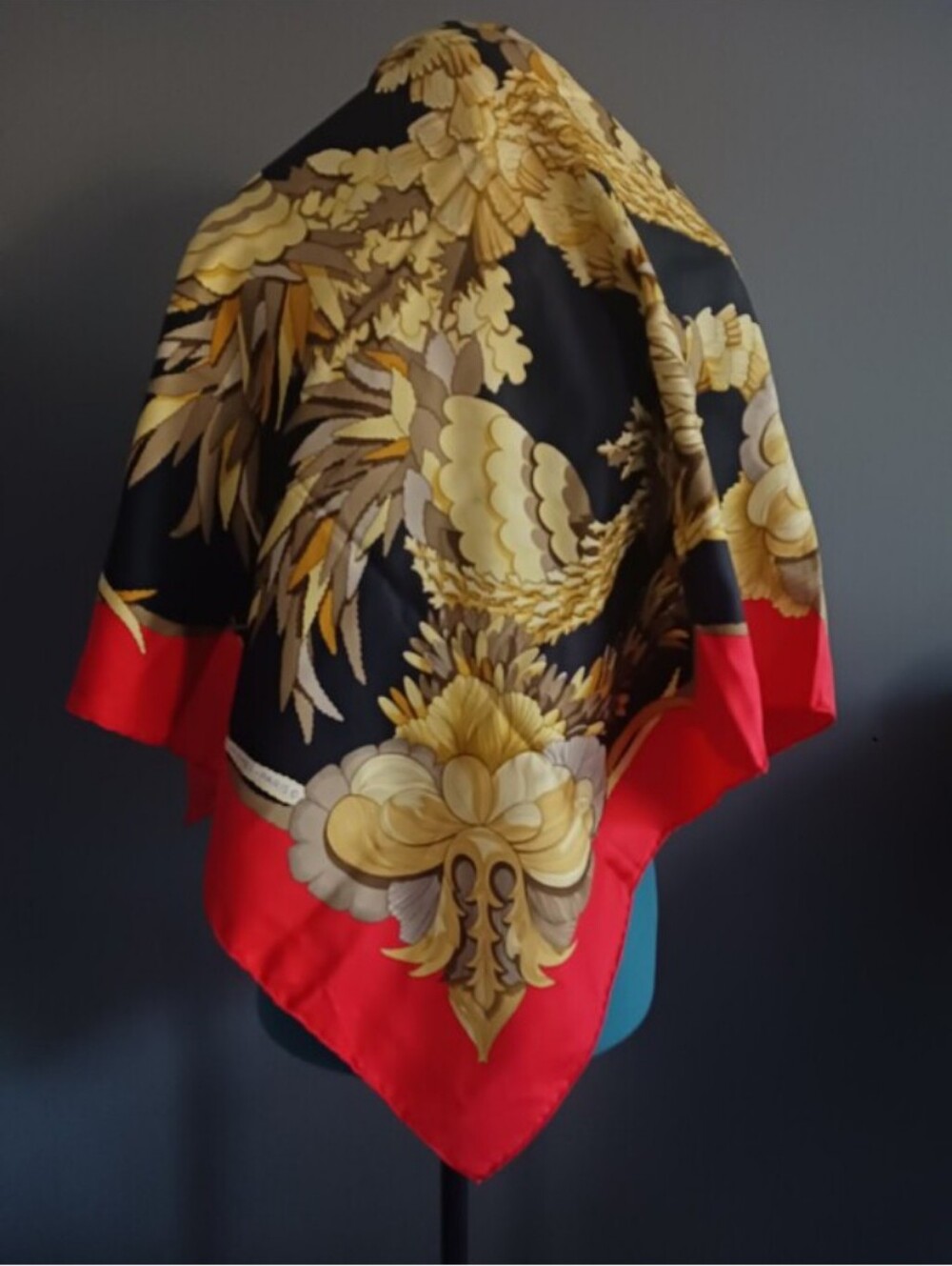 Hermes  TAHTI CARRE Vintage 90s Designed By  Cathy Latham Silk Scarf  35"